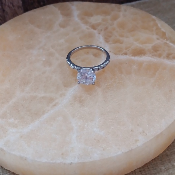 Silver Clear Cubic Zirconia Ring - Picture 4 of 12